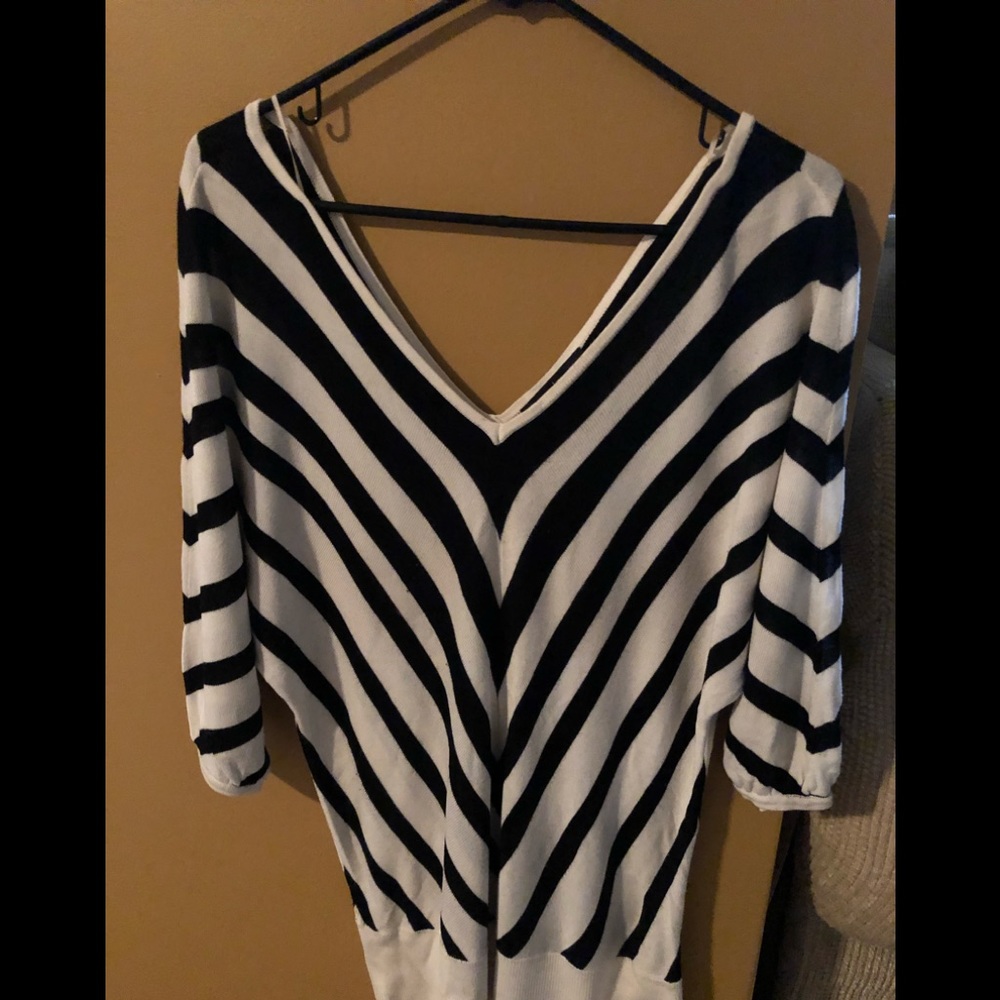 White House/ Black Market Shirt